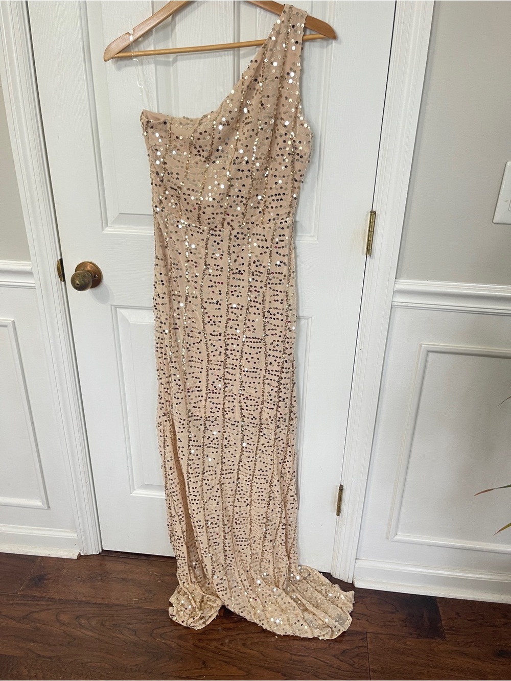 Miss Ord Gold Medium Sequin One Shoulder Maxi Dress Formal Gown NWT